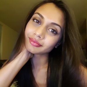 Meet your Posher, Stuti